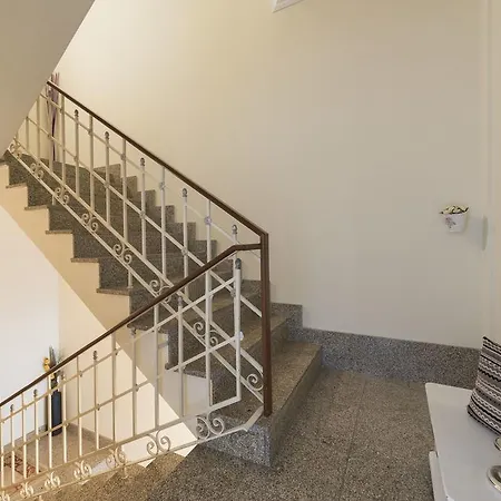 Apartment Le Petit Chateau *